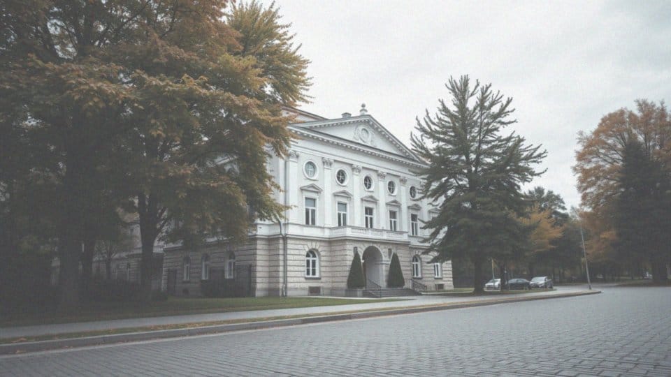 Jak wiek Julii Przyłębskiej porównuje się z innymi sędziami TK, takimi jak Mariusz Muszyński, Henryk Cioch, Piotr Pszczółkowski i Lech Morawski?